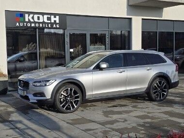 Srebrny Używany 2021 Volvo V90 CC Pro Kombi | 187 500 zł (Uczciwa cena) - Obraz 1/4