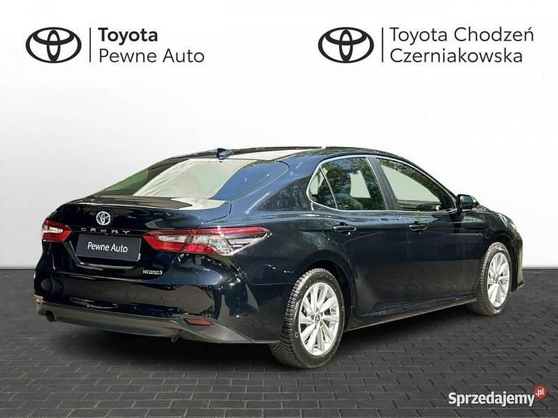 Czarny Używany 2021 Toyota Camry Comfort Sedan/Limuzyna | 94 900 zł (Uczciwa cena) - Obraz 1/4