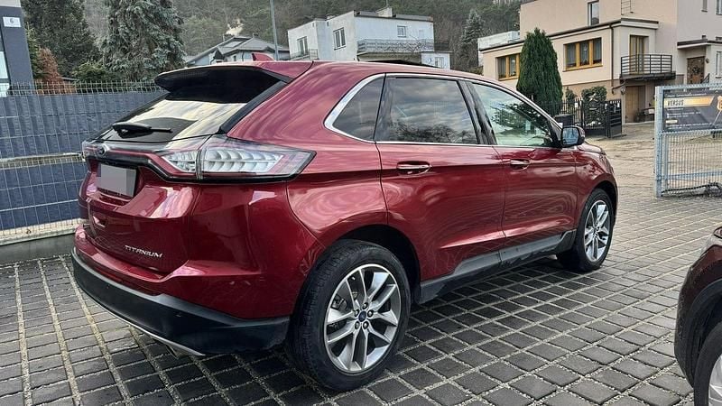 Używany Ford Edge 250 KM (183 kW) 2018 Bordowy (metalik) SUV
