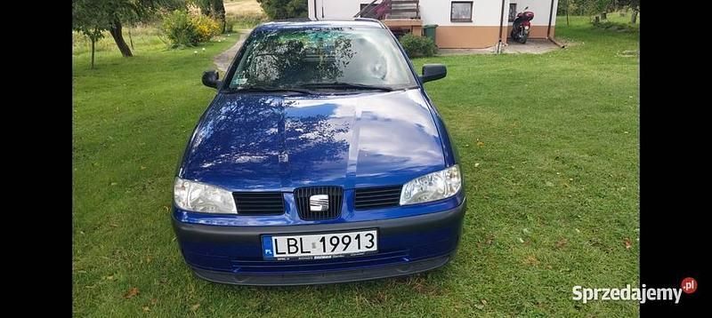 Granatowy Używany 2000 Seat Ibiza Hatchback | 4000 zł - Obraz 1/4