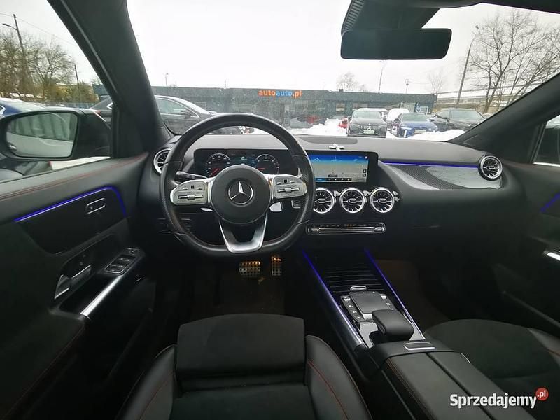 Używany Mercedes 180 AMG line 116 KM (85 kW) 2022 Sedan/Limuzyna