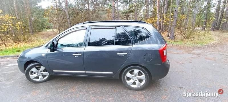 Używany Kia Carens 2007 Minivan