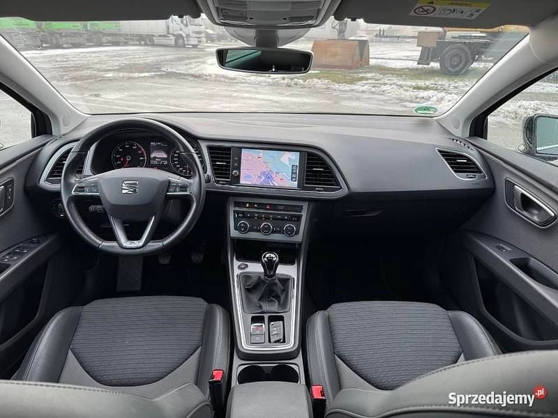 Czarny Używany 2019 Seat Leon Hatchback | 64 950 zł (Uczciwa cena) - Obraz 1/4