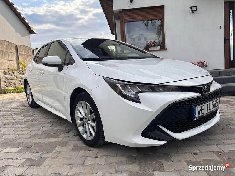 Biały Używany 2020 Toyota Corolla Hatchback | 54 900 zł (Uczciwa cena) - Obraz 1/4
