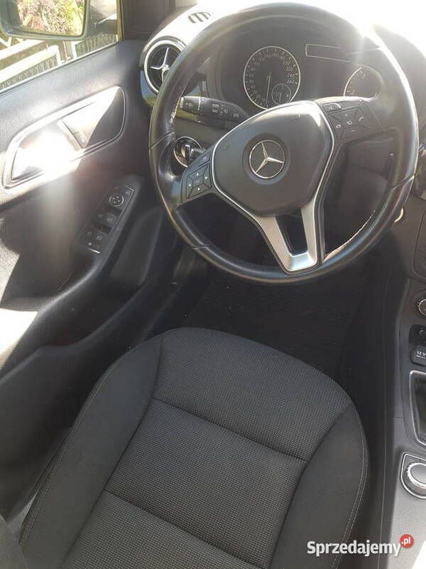 Używany Mercedes A180 2014