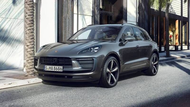 Volcano grey metallic Nowe 2024 Porsche Macan SUV | 367 662 zł (Uczciwa cena) - Obraz 1/4