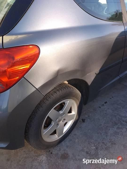 Używany Peugeot 207 2008 Inny kolor Hatchback