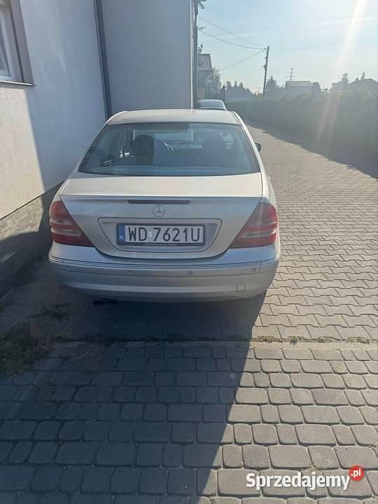 Używany Mercedes C32 AMG AMG 2003 Srebrny Sedan/Limuzyna