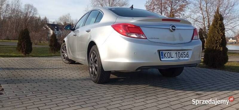 Srebrny Używany 2009 Opel Insignia Sedan/Limuzyna | 23 700 zł (Dość drogi) - Obraz 1/4