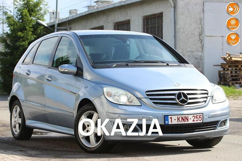 Używany Mercedes 260 82 KM (60 kW) 2008 Niebieski (metalik) Hatchback