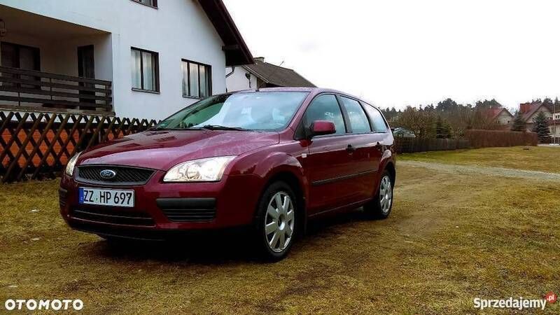 Wiśniowy Używany 2005 Ford Focus Sedan/Limuzyna | 11 500 zł (Uczciwa cena) - Obraz 1/4