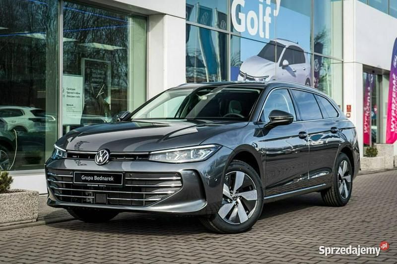 Nowe VW Passat Business+ 2026 Szary Kombi