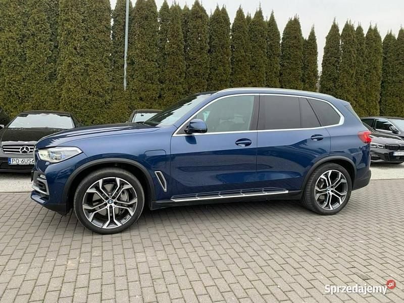 Niebieski Używany 2020 BMW X5 Comfort Edition SUV | 199 000 zł - Obraz 1/4