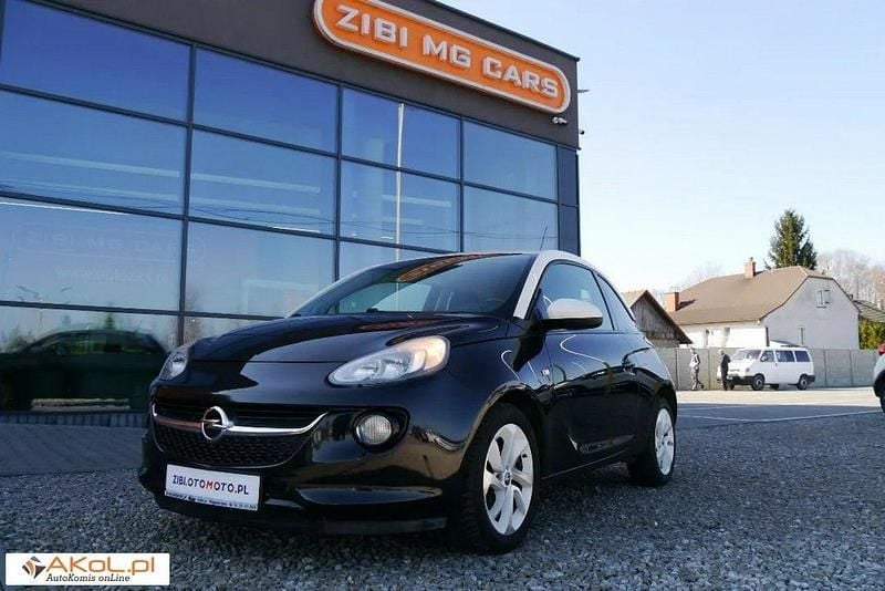Używany Opel Adam 87 KM (63 kW) 2013 Czarny Hatchback