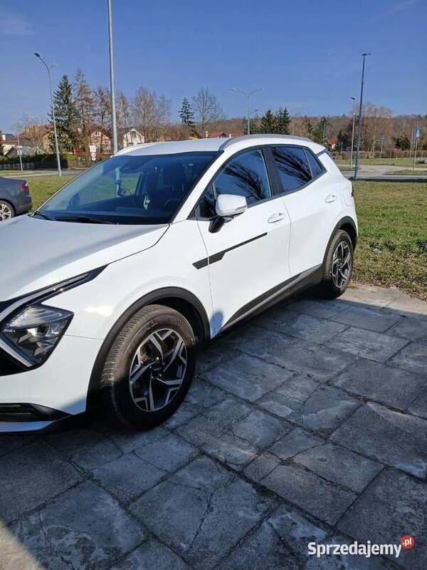 Biały Używany 2022 Kia Sportage SUV | 108 900 zł (Dość drogi) - Obraz 1/4