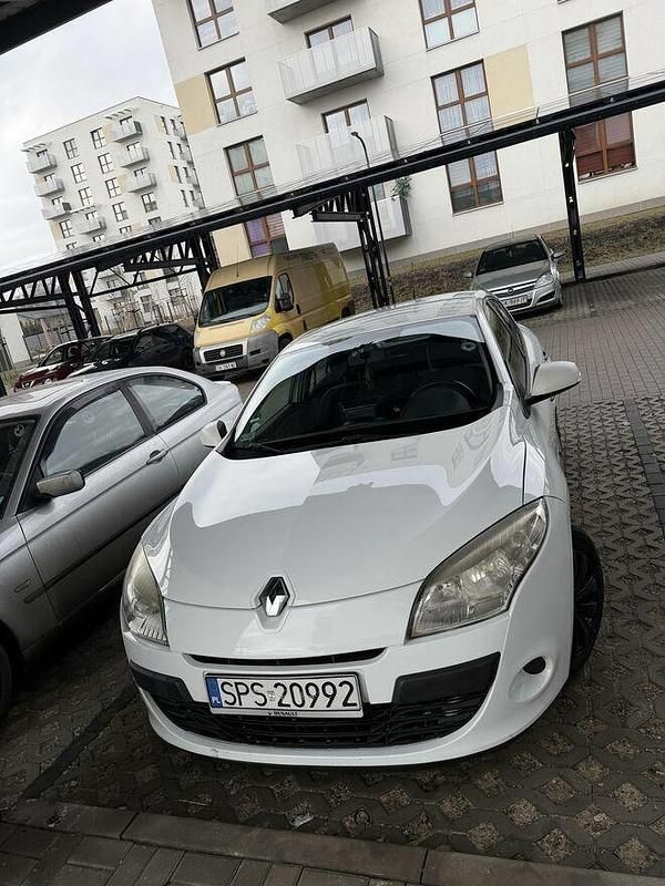 Używany Renault Mégane III 2010 Biały Hatchback