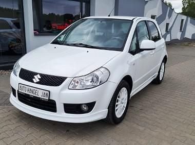 Inny kolor Używany 2010 Suzuki SX4 Sedan/Limuzyna | 22 900 zł (Dobra cena) - Obraz 1/4
