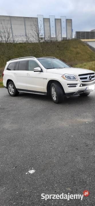 Używany 2013 Mercedes GL450 SUV | 80 000 zł - Obraz 1/4