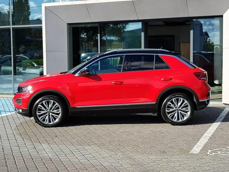 Używany VW T-Roc 150 KM (110 kW) 2021 Czerwony (metalik) SUV