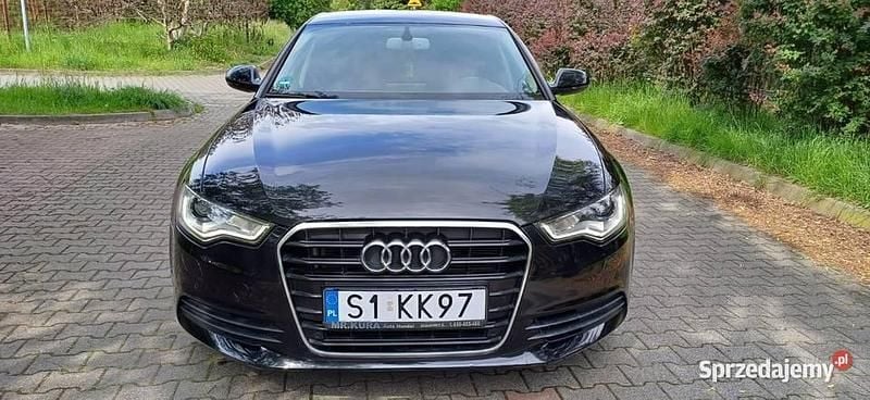 Używany Audi A6 2011 Czarny Sedan/Limuzyna