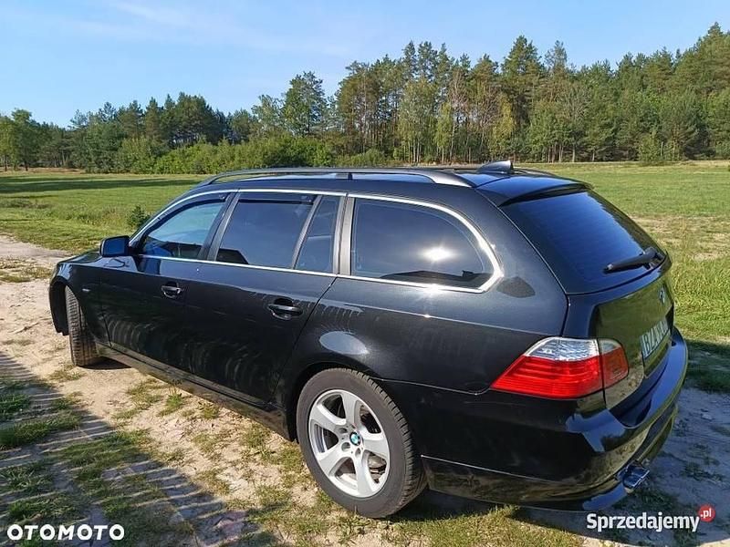 Używany BMW 530 2009 Czarny Kombi