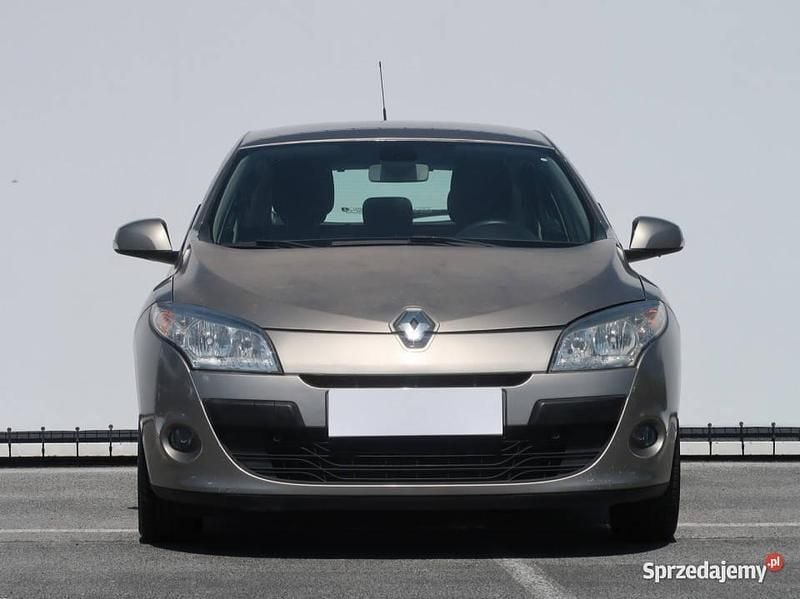 Złoty Używany 2011 Renault Mégane III Hatchback | 11 499 zł (Dobra cena) - Obraz 1/4
