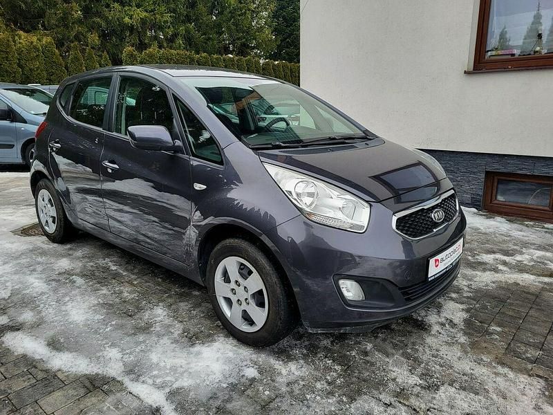 Używany Kia Venga 90 KM (66 kW) 2013 Szary (metalik) Hatchback