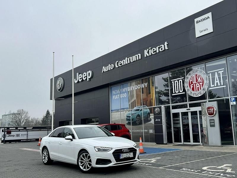 Biały Używany 2021 Audi A4 Comfort Sedan/Limuzyna | 104 900 zł - Obraz 1/4