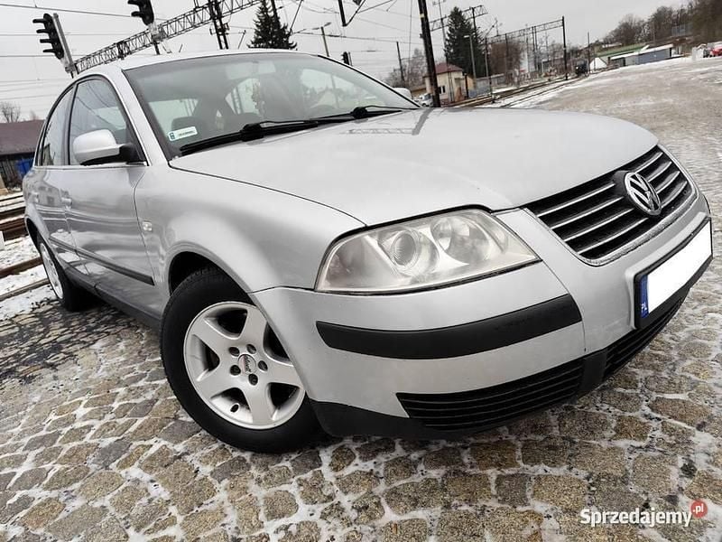 Używany 2001 VW Passat | 6299 zł (Uczciwa cena) - Obraz 1/4