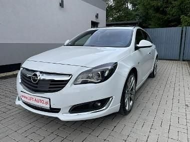 Biały Używany 2015 Opel Insignia Country Tourer Kombi | 46 900 zł (Drogi) - Obraz 1/4