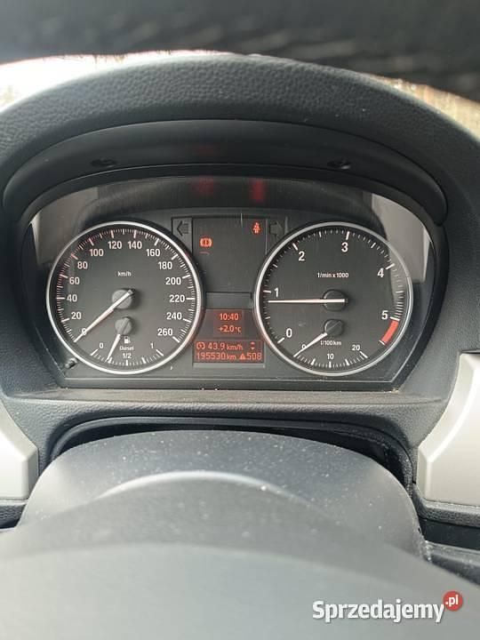 Używany BMW 318 2010 Czarny Kombi