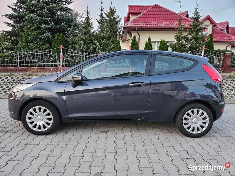 Szary Używany 2009 Ford Fiesta Hatchback | 13 700 zł (Dobra cena) - Obraz 1/4