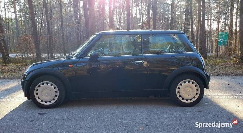 Używany Mini Cooper 2002 Czarny Hatchback