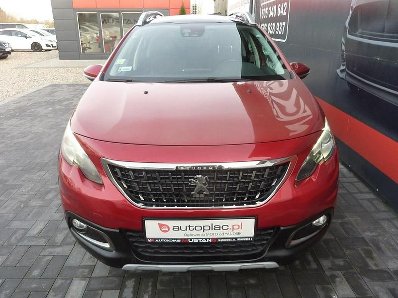 Używany Peugeot 2008 Allure 110 KM (80 kW) 2016 Bordowy (metalik) SUV