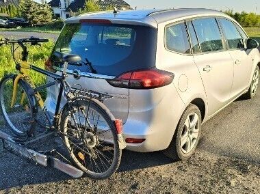 Srebrny Używany 2016 Opel Zafira Minivan | 39 999 zł (Uczciwa cena) - Obraz 1/4