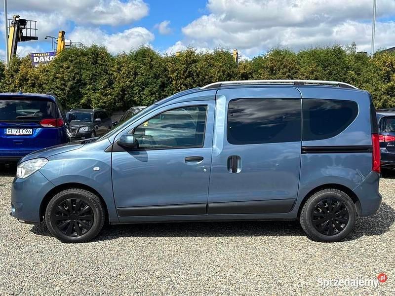 Niebieski Używany 2015 Dacia Dokker Van | 31 990 zł (Uczciwa cena) - Obraz 1/4