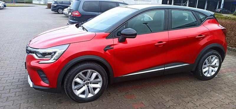 Czerwony Używany 2020 Renault Captur SUV | 37 900 zł (Super Cena) - Obraz 1/4