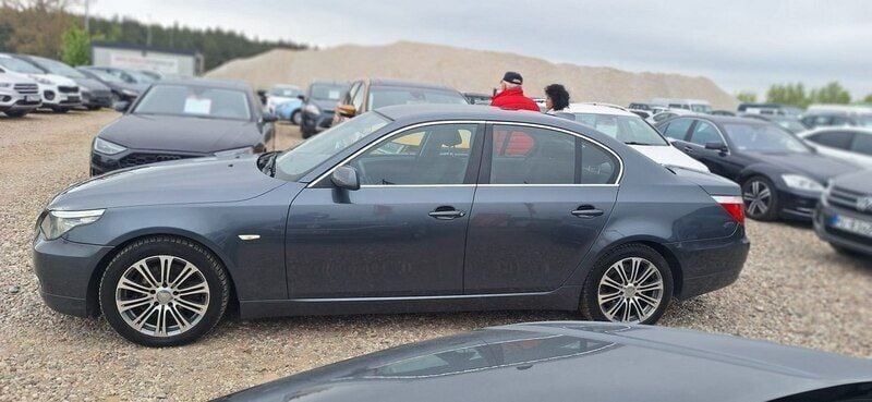 Używany BMW 520 163 KM (119 kW) 2008 Szary (metalik) Sedan/Limuzyna