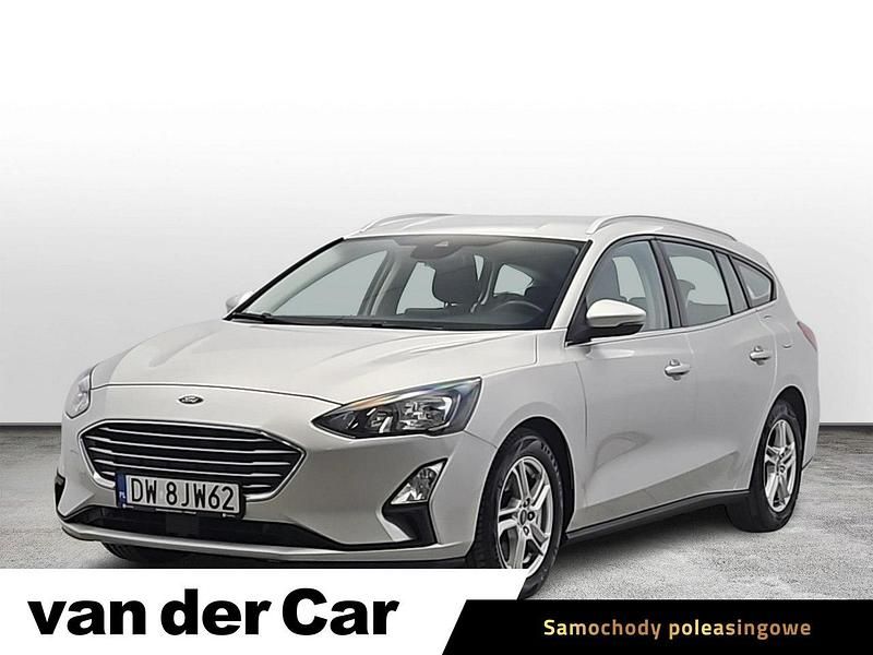 Srebrny Używany 2019 Ford Focus Trend Kombi | 49 900 zł (Dość drogi) - Obraz 1/4
