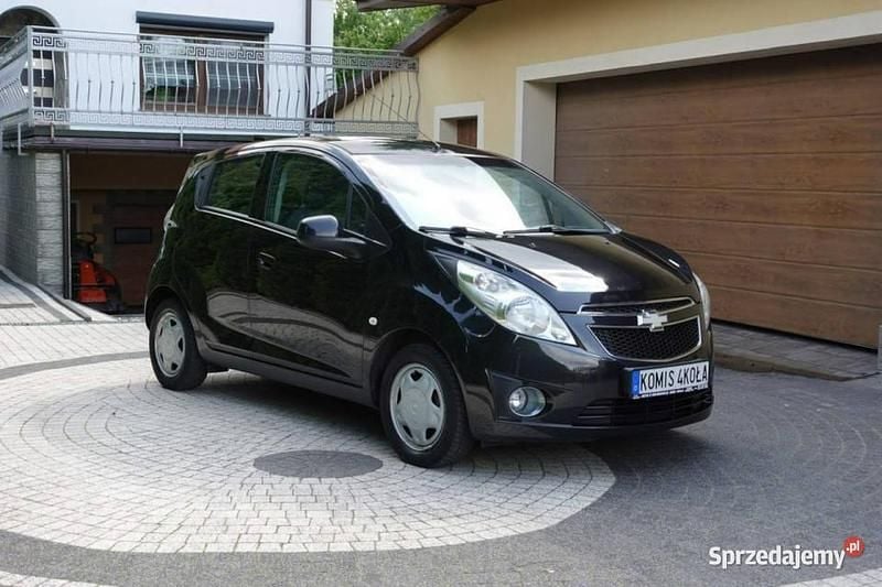 Używany Chevrolet Spark 68 KM (50 kW) 2012 Czarny Hatchback