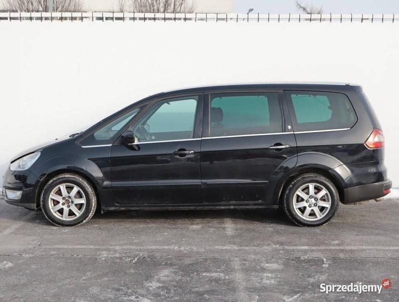 Używany Ford Galaxy 140 KM (102 kW) 2007 Czarny Minivan