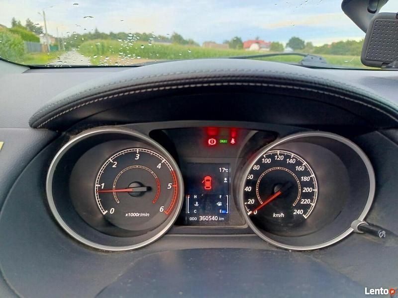 Brązowobeżowy Używany 2010 Mitsubishi Outlander SUV | 27 500 zł (Drogi) - Obraz 1/4
