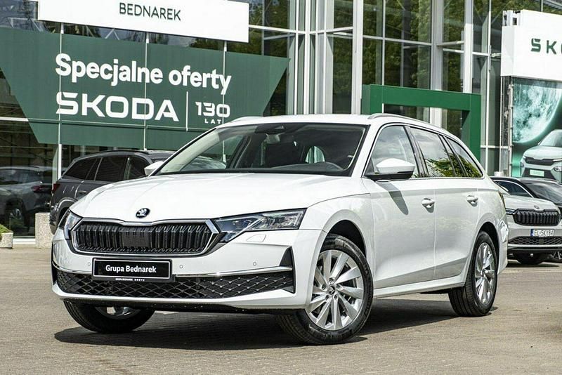 Nowe Skoda Octavia Selection 2025 Biały Kombi