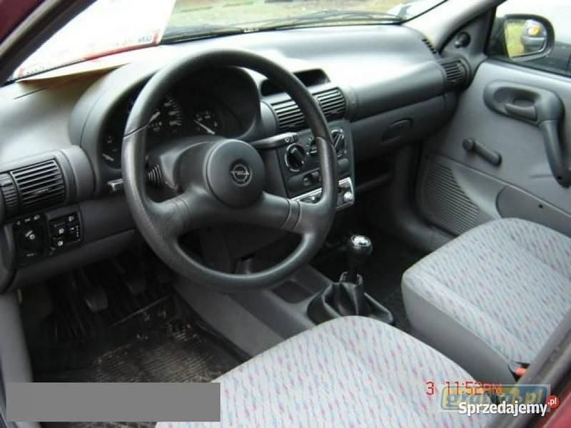 Używany Opel Corsa 1999 Czerwony Hatchback
