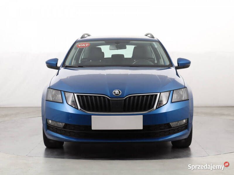 Niebieski Używany 2018 Skoda Octavia Kombi | 54 999 zł (Dobra cena) - Obraz 1/4