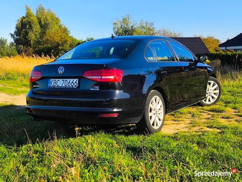 Używany VW Jetta 2015 Czarny Sedan/Limuzyna