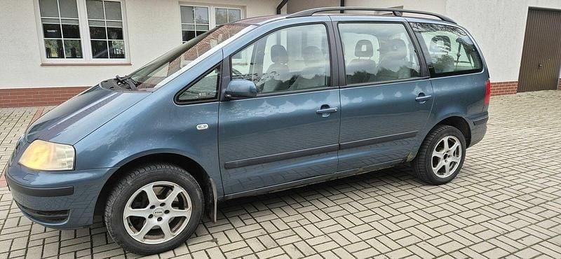 Niebieski Używany 2004 VW Sharan Minivan | 2650 zł - Obraz 1/4