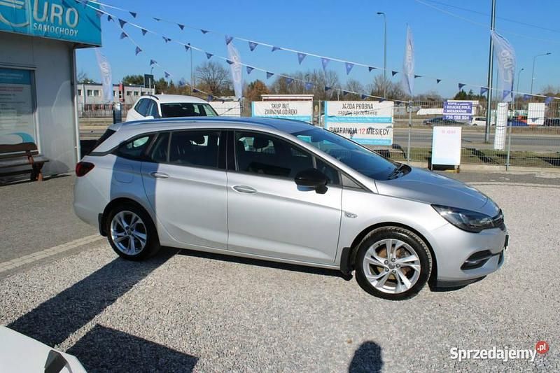 Używany Opel Astra Elegance 145 KM (106 kW) 2021 Srebrny Kombi
