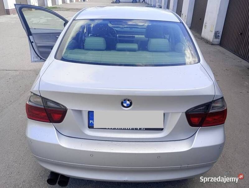 Używany BMW 318 129 KM (94 kW) 2006 Szary Sedan/Limuzyna