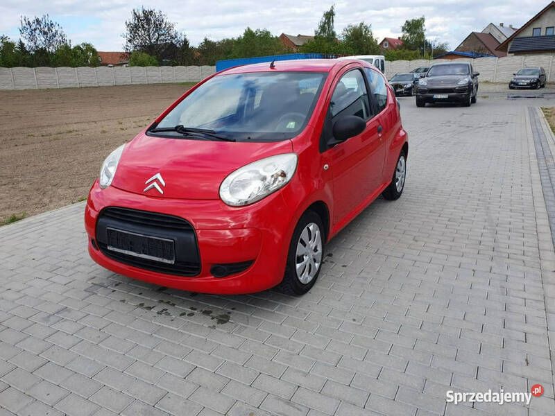 Czerwony Używany 2010 Citroën C1 Hatchback | 8000 zł (Uczciwa cena) - Obraz 1/4